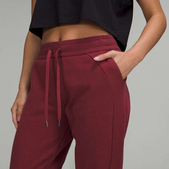 🌟 LULULEMON SCUBA HIGH RISE JOGGER NWOT🌟 - Picture 3 of 6